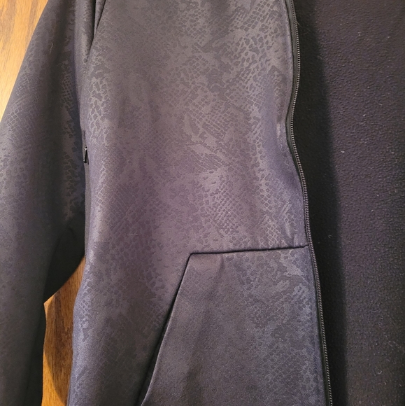 Nike Zip Up sweatshirt - Picture 2 of 5